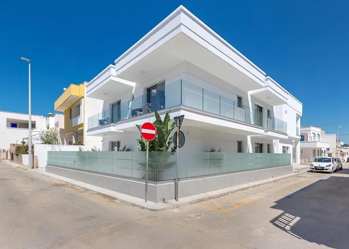 Stella Del Mare Residence By BarbarHouse